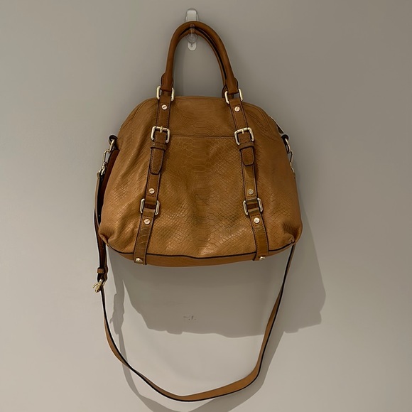 Michael Kors Handbag - Picture 3 of 9